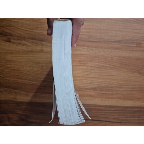 Matthew S. Gast 802.11 Wireless Networks: The Definitive Guide Second Edition S3 - Picture 2 of 3